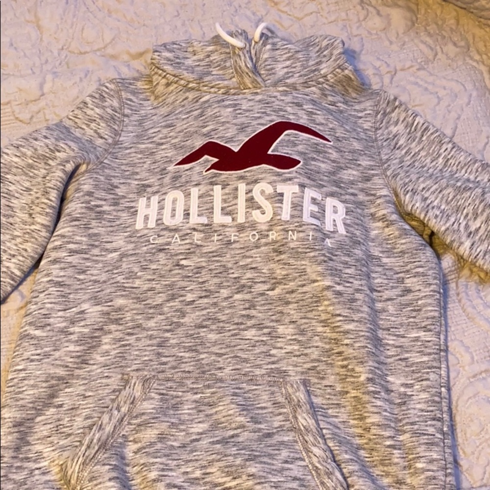size SM Hollister hoodie/pullover